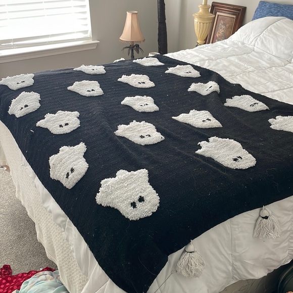 Rachel Zoe Bedding Rachel Zoe Black And White Ghost Fringed Ghost